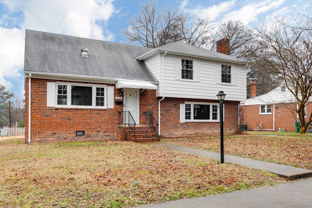 816 Orchard Rd in Richmond, VA - Building Photo