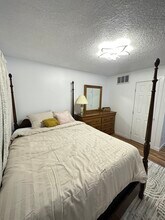 1015 Indiana St NE in Albuquerque, NM - Building Photo - Building Photo