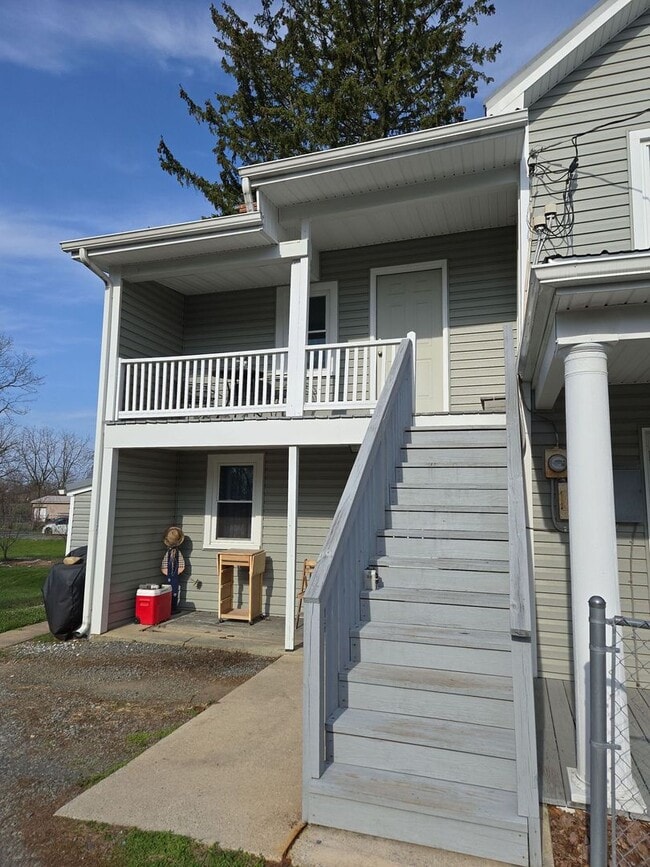 property at 54 W Main St