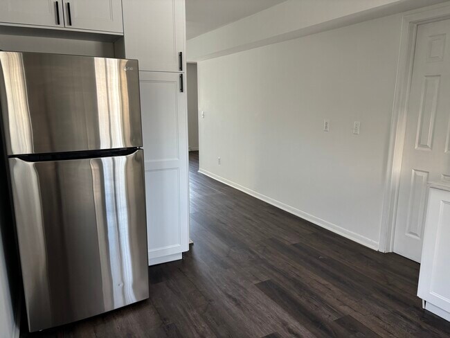 620 Nahma Ave in Clawson, MI - Building Photo - Building Photo