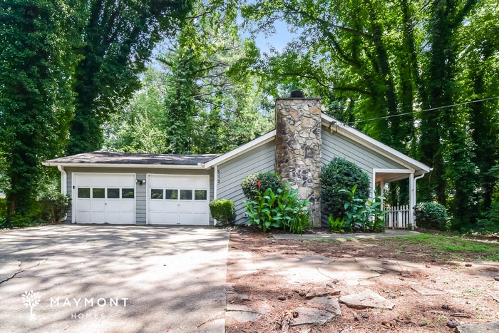 512 Oak Rd SW in Lawrenceville, GA - Building Photo