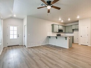 10719 Lawson Pl Rd in Oklahoma City, OK - Building Photo - Building Photo