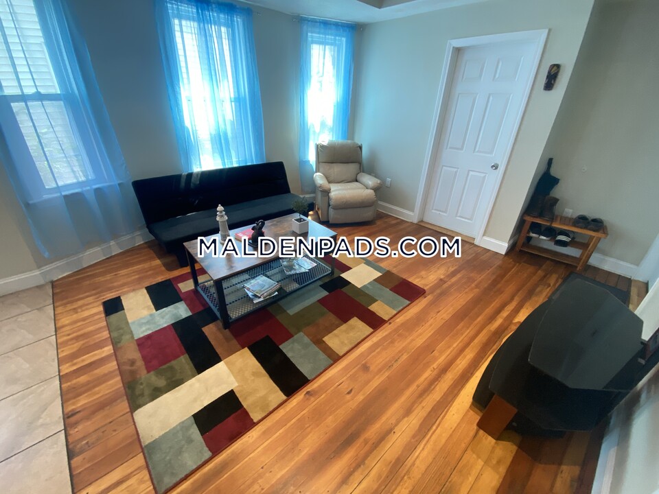 74 Wyeth St in Malden, MA - Building Photo