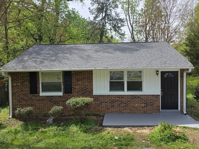 property at 1306 Cartwright Dr