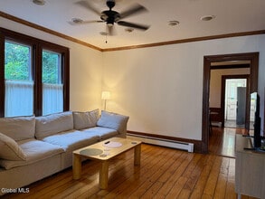 35 Prospect St in Claverack, NY - Building Photo - Building Photo