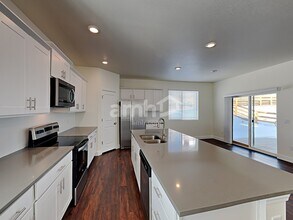 15091 West 82nd Place in Arvada, CO - Building Photo - Building Photo