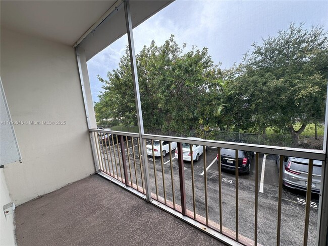 property at 415 NE 2nd St