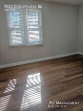 9650 Cooley Lake Rd in White Lake, MI - Building Photo - Building Photo