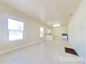 803 Chestnut St in Yuba City, CA - Building Photo - Building Photo