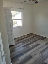 966 Holly St in Inglewood, CA - Foto de edificio - Building Photo