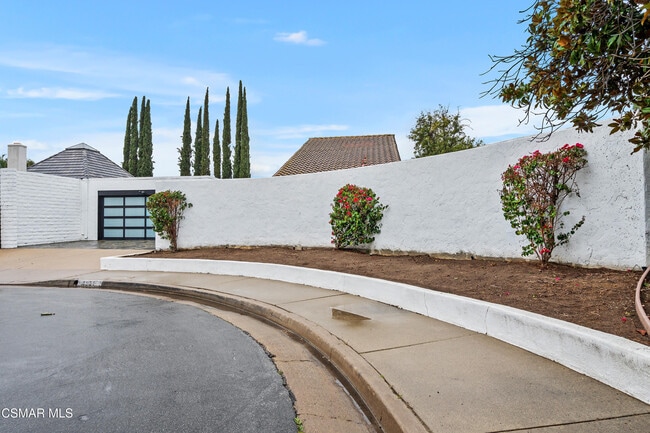 property at 4531 Coolhaven Ct