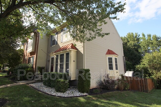 2562 Sylvan Moor Ln in Woodbridge, VA - Building Photo - Building Photo