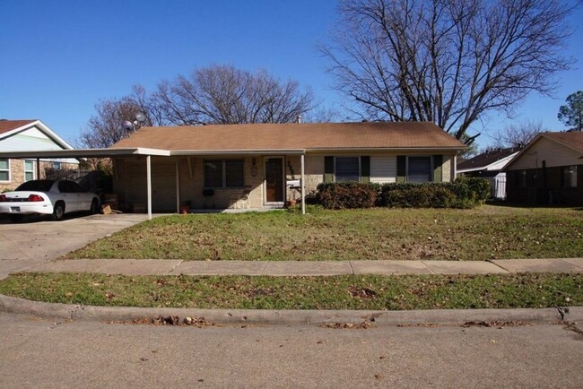 property at 2804 Lambert Dr