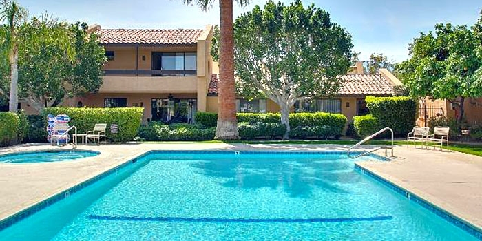 Center Court in Palm Springs, CA - Building Photo