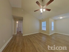 821 Gore St in Charlotte, NC - Building Photo - Building Photo