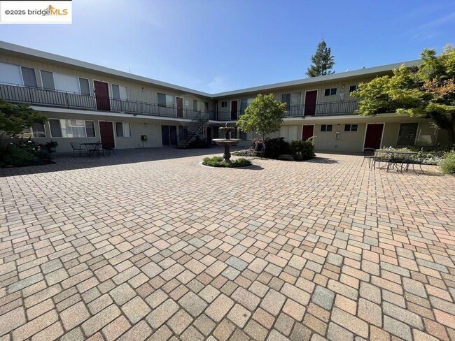 1651 Detroit Ave in Concord, CA - Building Photo - Building Photo