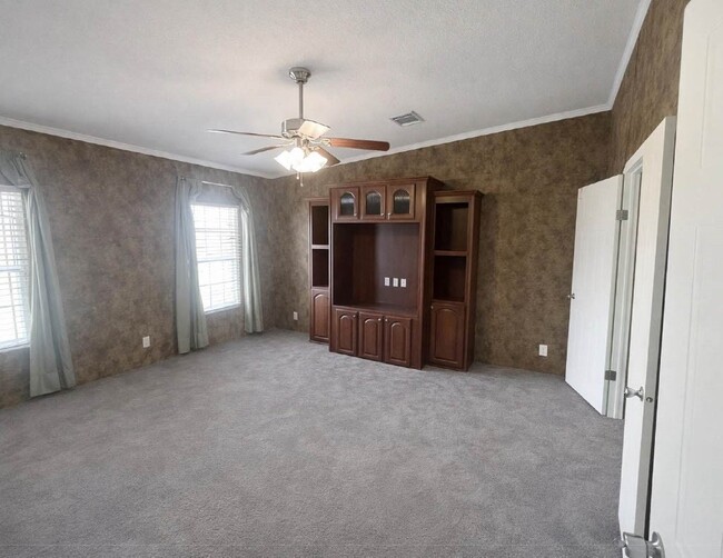 8730 FM 646 Rd in Santa Fe, TX - Building Photo - Building Photo