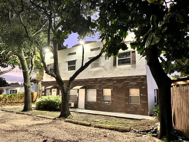 property at 2205 Roosevelt St