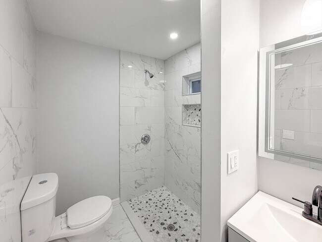 29 Avon St in Revere, MA - Building Photo - Building Photo