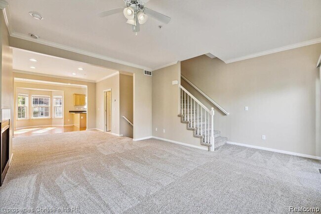 22021 Parkview Dr in Taylor, MI - Building Photo - Building Photo