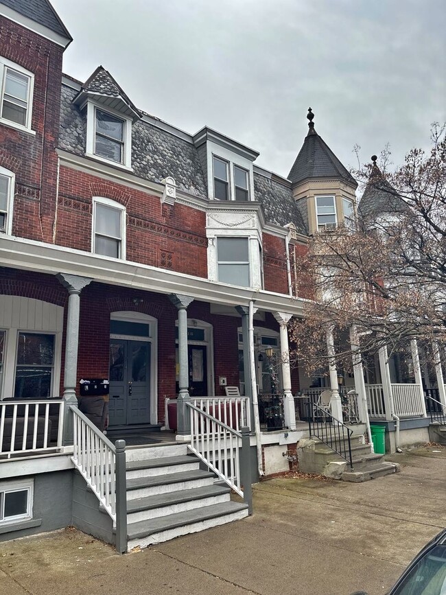 property at 516 W Allen St