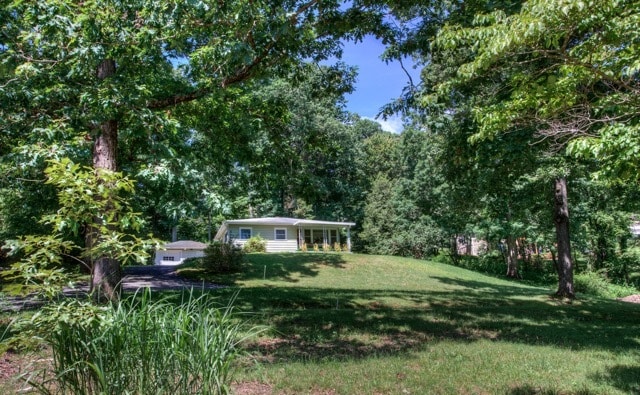 property at 560 Riceville Rd