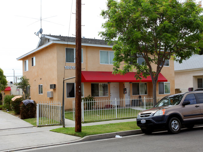 18619 Arline Ave in Artesia, CA - Building Photo - Building Photo