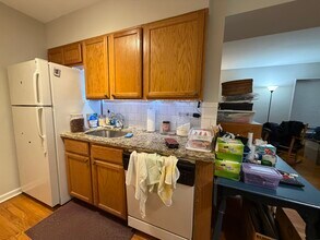 6535 N Mozart St, Unit 1F in Chicago, IL - Building Photo - Building Photo