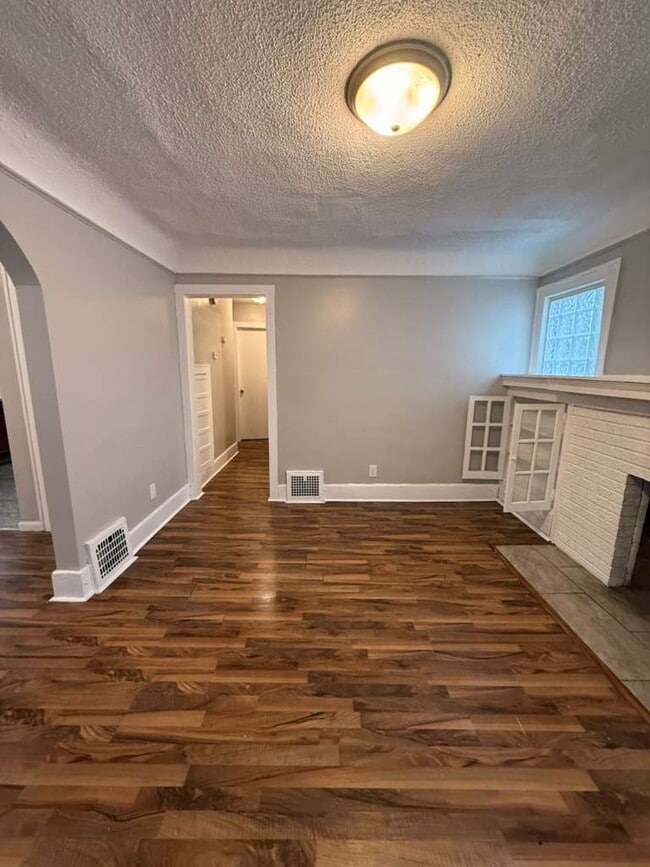 16584 Blackstone St in Detroit, MI - Building Photo - Building Photo