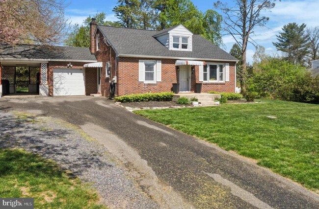 134-137 E 7 Stars Rd in Phoenixville, PA - Building Photo - Building Photo