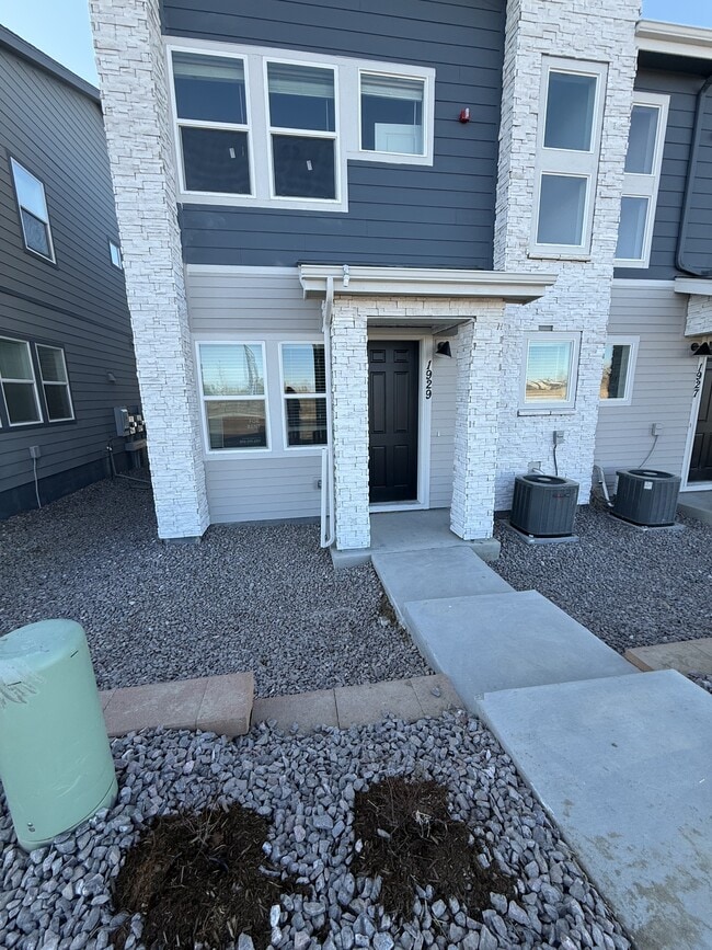 property at 1929 Zephyr Rd