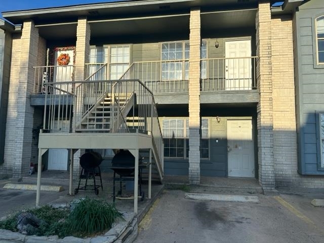 606 Gale St in Laredo, TX - Foto de edificio