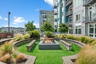 Theas Landing in Tacoma, WA - Building Photo - Building Photo