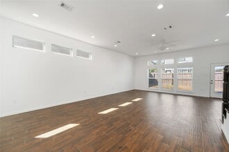 7902 Parnell St in Houston, TX - Building Photo - Building Photo