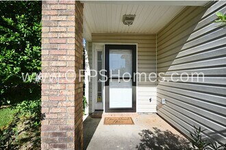933 Scenic Oak Ln in Fort Walton Beach, FL - Building Photo - Building Photo