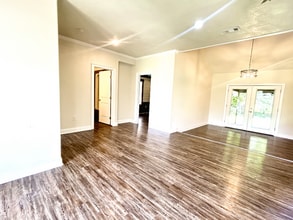13043 Sullivan Ln in Gulfport, MS - Building Photo - Building Photo