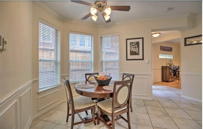 property at 1006 Rochow St