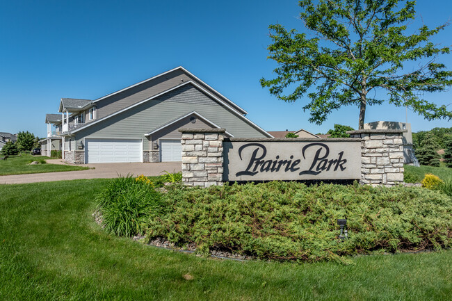 Prairie Park Apartments in Eau Claire, WI - Building Photo - Building Photo