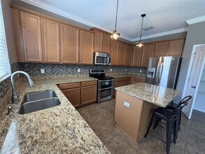 5822 Tulip Flower Dr, Unit 347 in Riverview, FL - Building Photo - Building Photo