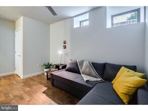 1308 N Hope St, Unit A in Philadelphia, PA - Building Photo - Building Photo