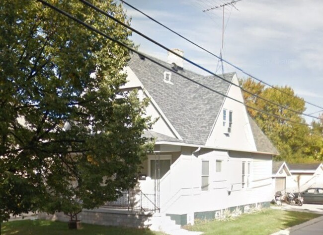 1419 S 9th St, Unit Lower