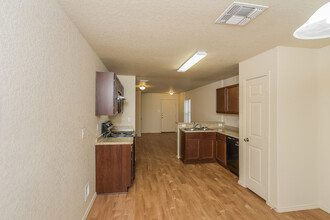 10607 Goose Way in San Antonio, TX - Building Photo - Building Photo