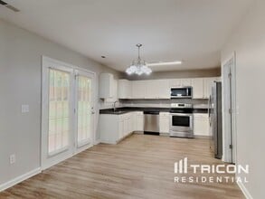 11 Zelkova Ct in Browns Summit, NC - Building Photo - Building Photo