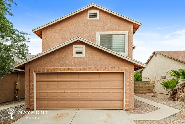 property at 7472 S Calle De La Tinta