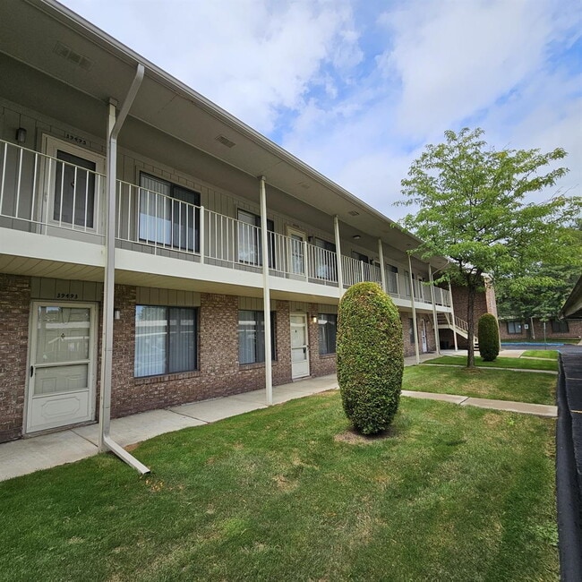 property at 39499 Harrison Bay Ct