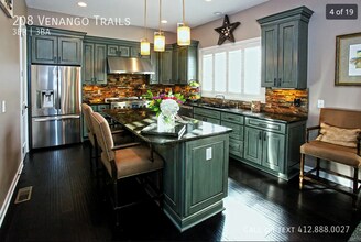 208 Venango Trail in Mars, PA - Building Photo - Building Photo