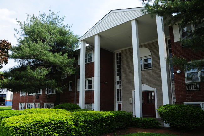 Lidgerwood Manor in Elizabeth, NJ - Building Photo - Building Photo