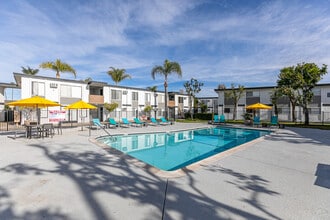 ALTA in El Cajon, CA - Building Photo - Building Photo