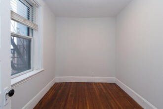 85 Myrtle St in Boston, MA - Building Photo - Interior Photo