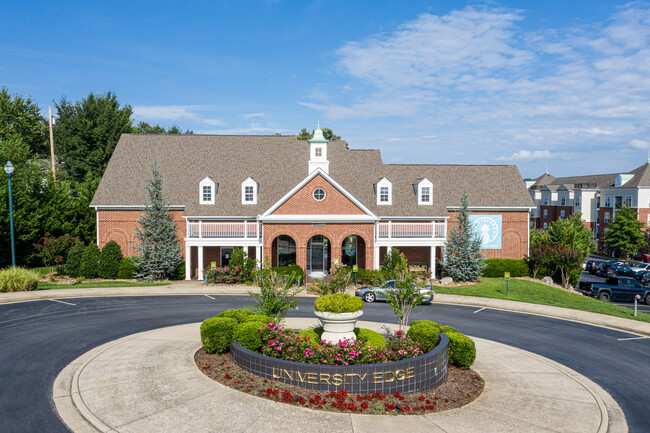 University Edge Apartments in Johnson City, TN - Foto de edificio - Building Photo